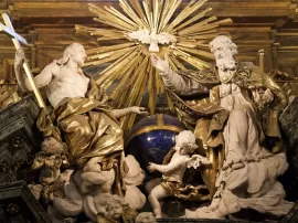 El Trisagio: Un profundo encuentro con la Santísima Trinidad